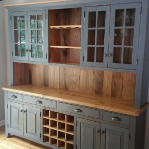 7ft Custom hutch with chestnut upgrade
