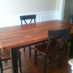 6 ft Pine Table and Chairs